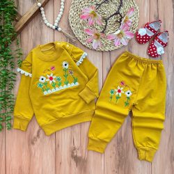 بلوز شلوار گل و پروانه سرشانه چین دار( کیفیت عالی)